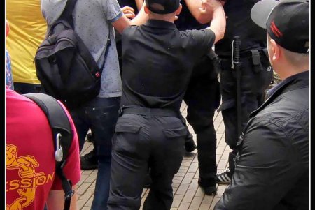 Площадь перед мэрией Одессы снова стала местом радикальных действий (фоторепортаж)
