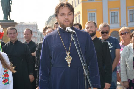 Одесская молодежь поддержала Всеукраинский флешмоб за мир в нашей стране (фото)