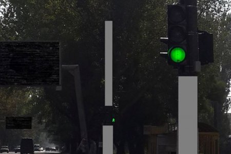 Оживленный перекресток на поселке Котовского оснастили светодиодными светофорами (фото)