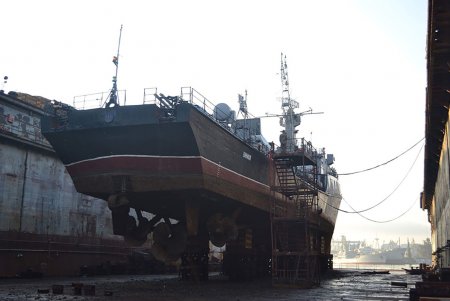 Одесские судоремонтники вдохнут «вторую жизнь» в корабль Военно-морских сил (фото) 
