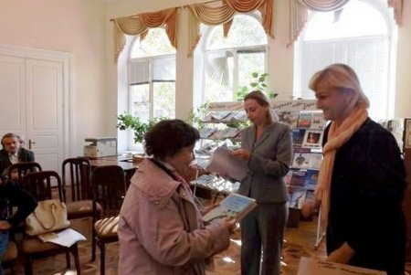 Детские библиотеки Одессы пополнили фонды сборниками юных «корнеев чуковских» (фото)