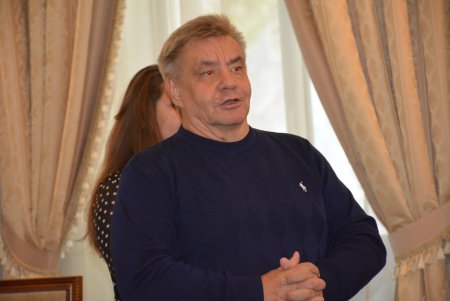 Город поможет одесситам с проблемами слуха и речи приватизировать жилье в общежитии (фото)