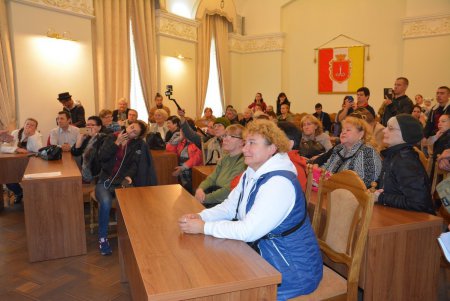 Город поможет одесситам с проблемами слуха и речи приватизировать жилье в общежитии (фото)