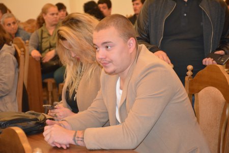 Город поможет одесситам с проблемами слуха и речи приватизировать жилье в общежитии (фото)