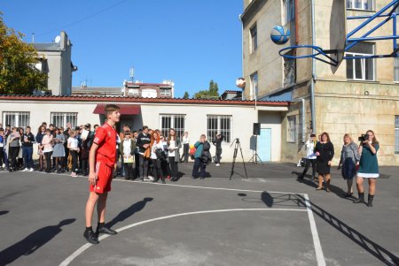 Одесская школа получила к своему юбилею желанный подарок (фото)