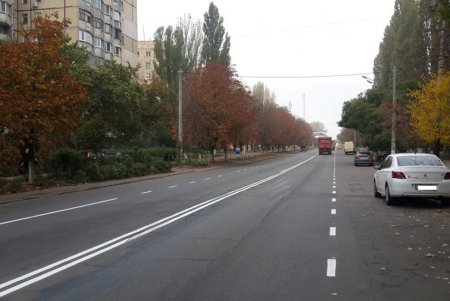 Коммунальщики «пометили» дороги в Суворовском районе (фото)