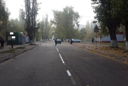 Коммунальщики «пометили» дороги в Суворовском районе (фото)