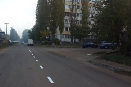 Коммунальщики «пометили» дороги в Суворовском районе (фото)