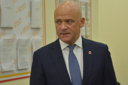 Министр Рева убедился, как в Киевском районе Одессы создается Центр по оказанию социальных услуг (фото)