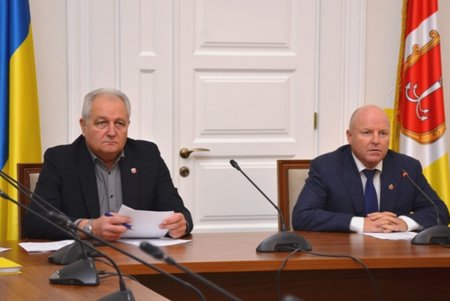 В мэрии обсудили сотрудничество домов ОСМД с предприятиями-монополистами (фото) 
