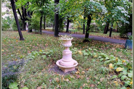 Филатовский сквер — это не просто красиво, а очень заслуженно красиво (фоторепортаж)