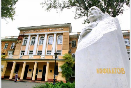 Филатовский сквер — это не просто красиво, а очень заслуженно красиво (фоторепортаж)