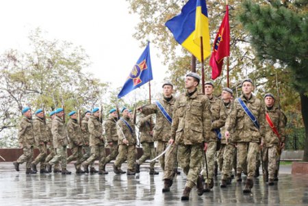 На Аллее Славы прошли официальные мероприятия к 73-й годовщине освобождения Украины (фото)
