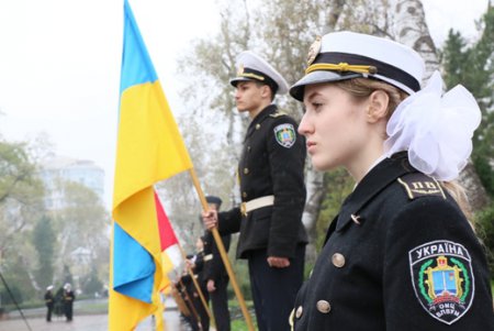 На Аллее Славы прошли официальные мероприятия к 73-й годовщине освобождения Украины (фото)