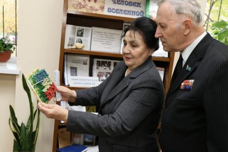 На поселке Котовского после капремонта открылась старейшая читальня (фото)