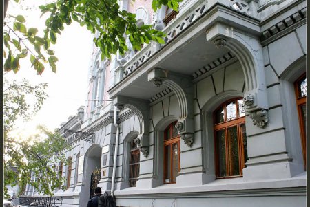 «Скорая помощь» в Одессе обретет облик времен графа Толстого вместе с современной диспетчерской службой (фоторепортаж)