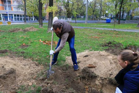 Одесситы приняли участие в благоустройстве родного города (фоторепортаж) 
