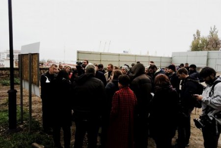 Продолжаются работы по благоустройству Греческого парка под Приморским бульваром (фото)
