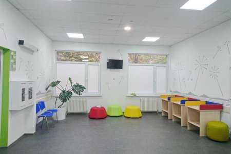 Детская поликлиника Малиновского района превратилась в волшебный лес (фото)