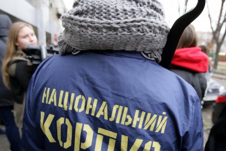 Активисты выступили против вырубки деревьев в «Летнем театре» (фоторепортаж)