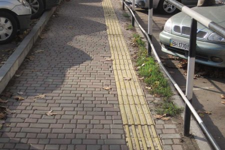 В Малиновском районе ведутся работы по комплексному благоустройству (фоторепортаж) 