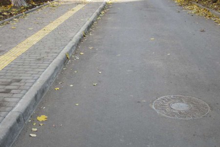 В Малиновском районе ведутся работы по комплексному благоустройству (фоторепортаж) 