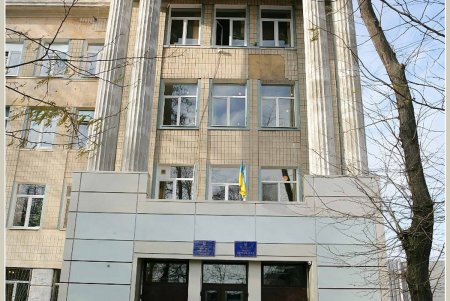 Историческое место криминальной славы, архитектурных экспериментов и живых руин (фоторепортаж)