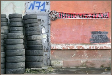 Историческое место криминальной славы, архитектурных экспериментов и живых руин (фоторепортаж)