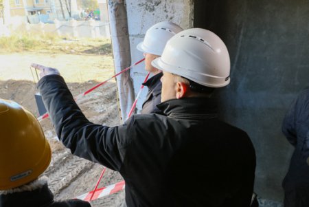 Мэр Одессы проинспектировал строительство школы на улице Говорова (фото)