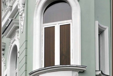 Одесса постепенно восстанавливает архитектурное достояние (фоторепортаж)