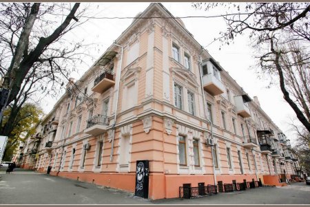 Одесса постепенно восстанавливает архитектурное достояние (фоторепортаж)