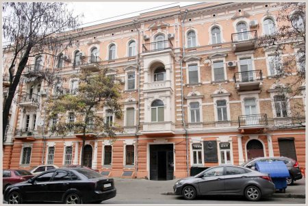 Одесса постепенно восстанавливает архитектурное достояние (фоторепортаж)