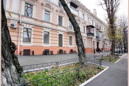 Одесса постепенно восстанавливает архитектурное достояние (фоторепортаж)