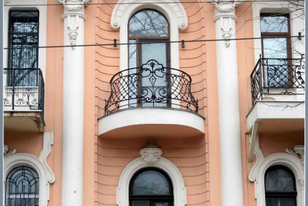 Одесса постепенно восстанавливает архитектурное достояние (фоторепортаж)