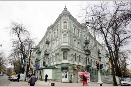 Одесса постепенно восстанавливает архитектурное достояние (фоторепортаж)