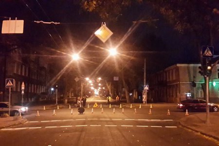 «Умные» зебры в центре Одессы подсветят пешеходов в темноте (фото)