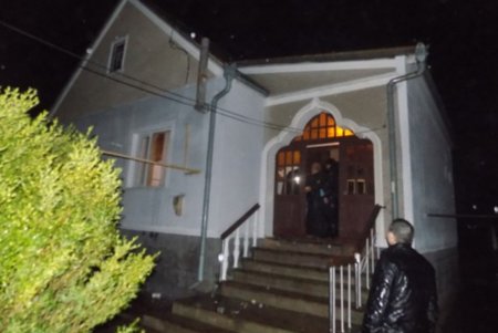 В Одесской области пьяный пенсионер захватил заложников и стрелял в полицейских (фото) 