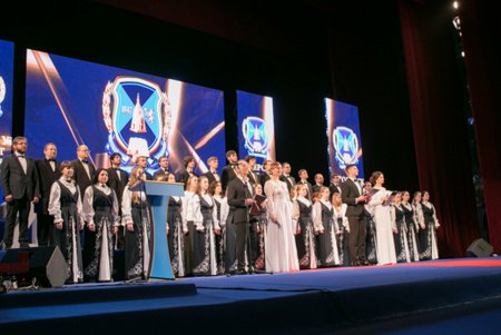 Геннадий Труханов вручил почетные знаки отличия преподавателям и президенту Национального университета «Одесская юридическая академия» (фото)