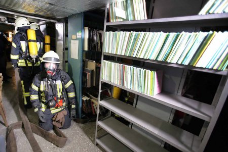 Сегодня в Одессе пожарные «подожгли» Национальную библиотеку (фоторепортаж)