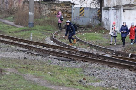 В Одессе подземные переходы через железнодорожные пути сделают более безопасными (фоторепортаж)