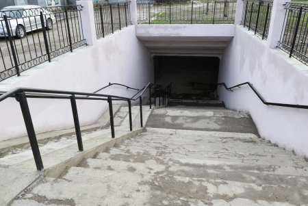 В Одессе подземные переходы через железнодорожные пути сделают более безопасными (фоторепортаж)