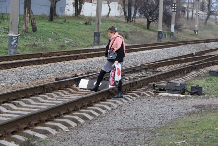 В Одессе подземные переходы через железнодорожные пути сделают более безопасными (фоторепортаж)
