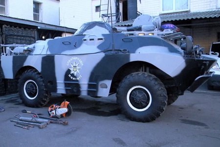 Будущие одесские копы ненадолго окунулись в трудовые последипломные будни (фото)