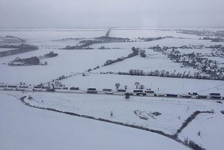 На трассе «Одесса-Киев» возник многокилометровый затор (фото)
