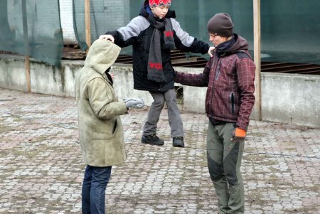 «Освобожденный» Летний театр готовится к новогодней жизни (фоторепортаж)