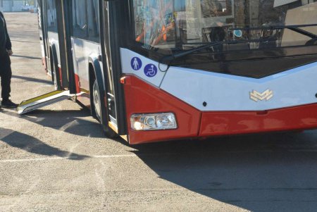 В Одессу приехал первый новейший белорусский троллейбус (фото) 