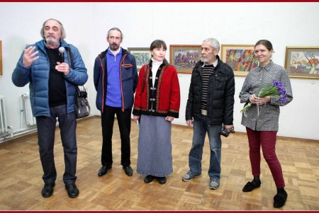 Взгляд на мир может объединить мастеров разных художественных языков (фоторепортаж)