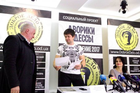 Самый лучший одесский дворик – тот, что живет любовью жителей (фоторепортаж)