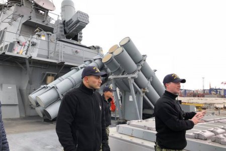 Воспитанники одесского интерната на время стали американскими военными моряками (фото) 