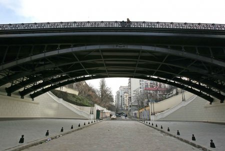 Мост Коцебу: яркое пятно над горькой канавой (фоторепортаж)
